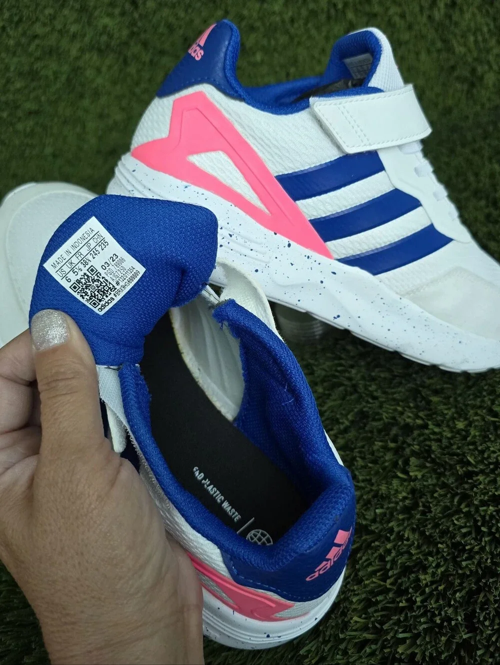 ADIDAS Nebzed Sneakers